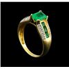 Image 4 : 1.43 ctw Emerald and Diamond Ring - 14KT Yellow Gold