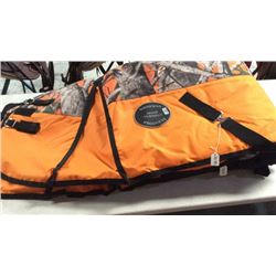 Showman 74inch 1200 Diner Turnout Blanket