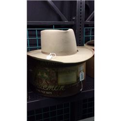 Alexander Circle A Brand Had with Box 7 1/8