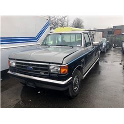 1989 FORD F250 XLT LARIAT, BLUE, DIESEL, AUTOMATIC, VIN#1FTHX25M0KKB72056, 223,930KMS,