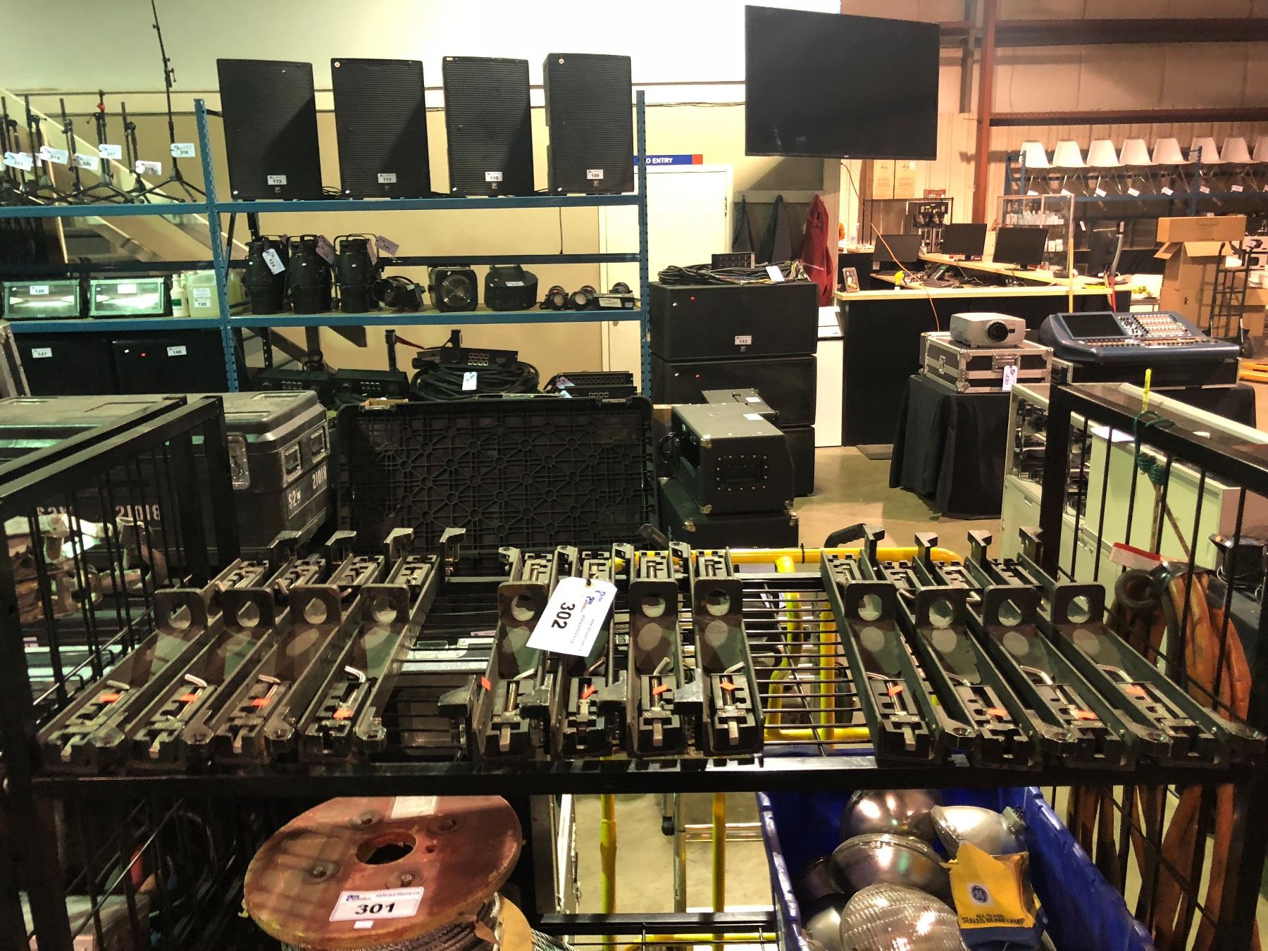 12 SPRING LOADED RIGGING CLAMPS