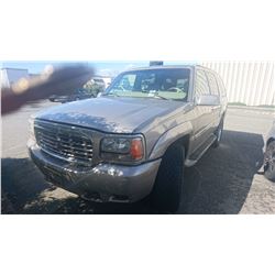 2000 CADILLAC ESCALADE, BROWN, SUV, GAS, AUTOMATIC, VIN#1GYEK63R57R206669, 167,112 MILES