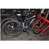 Image 2 : BLACK SPECIALIZED 24SPD BIKE WITH DISC BRAKES