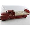 Image 2 : 1940S LINCOLN TOYS COCA-COLA DELIVERY TRUCK WITH WOODEN COLA CASES (RESTORED)
