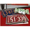 Image 1 : GROUP OF 6 ASSORTED VINTAGE VEHICLE LICENSE PLATES