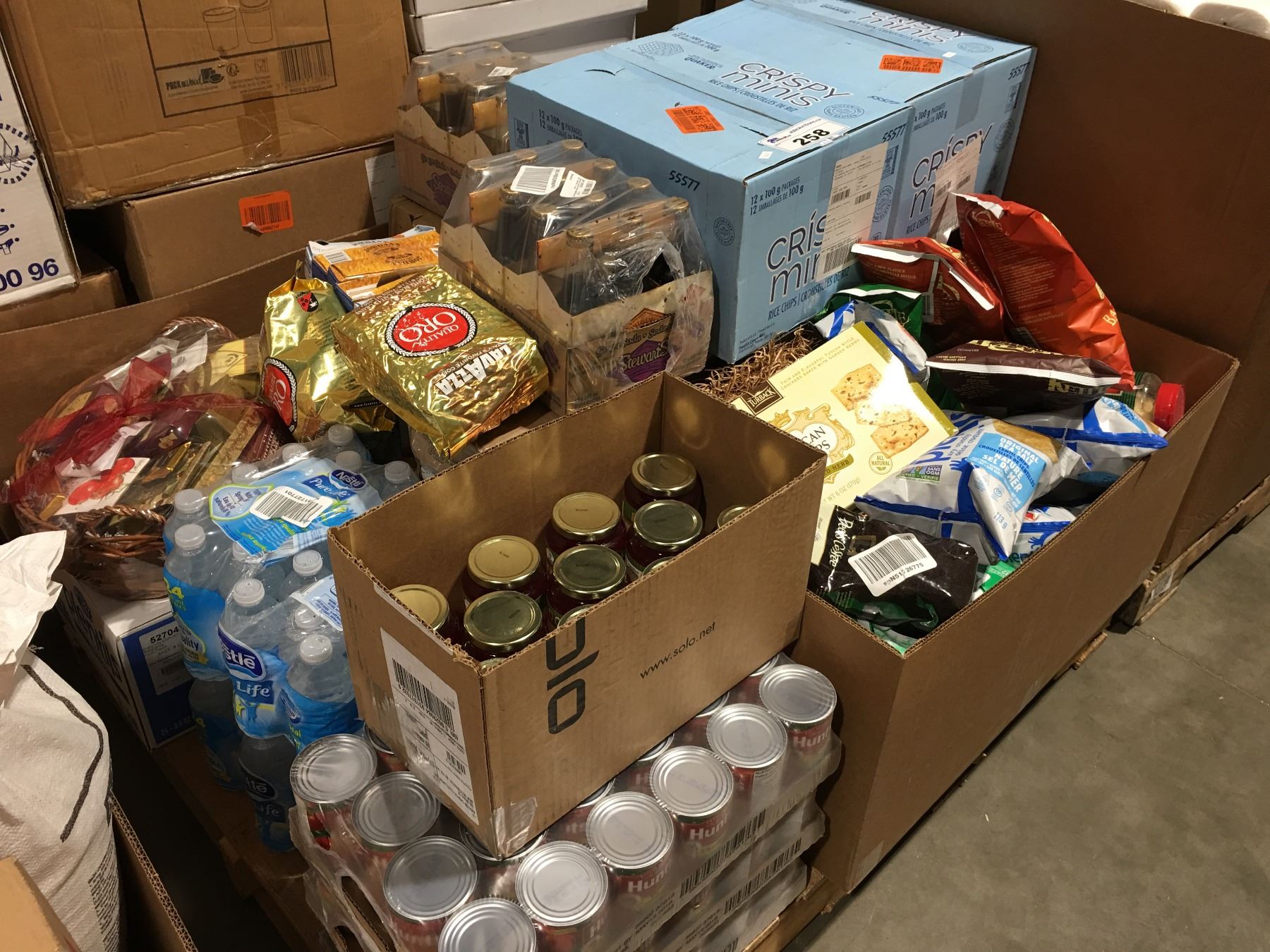 PALLET FULL OF ASSORTED FOOD PRODUCT DRIED GOODS, CANNED GOOD ETC