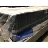 Image 2 : SIERRA SLEEP LTD QUEEN SIZE MATTRESS & BOX SPRING SET