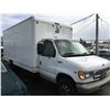 Image 2 : 1998 FORD 2WHDR, BOX, COMMERCIAL VAN, V10, WHITE, VIN# 1FDXE40S9WHA41211, ODO 228,528 KM, GAS,