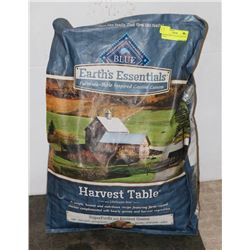 EARTHS ESSENITALS BLUE BUFFALO 22LBS