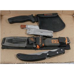 FLAT OF KNIVES & LEATHERMAN.