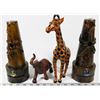 Image 1 : FLAT OF WOOD DECOR INCL A GIRAFFE, ELEPHANT, AND 2