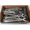 Image 1 : FLAT OF ASSORTED TOOLS/WRENCHES/SCREWDRIVERS &