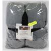 Image 1 : NEW QUEEN PLUSH BLANKET - GREY