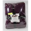 Image 1 : NEW QUEEN PLUSH BLANKET - PURPLE