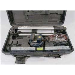 LASER LEVEL IN CASE