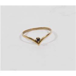 10K YELLOW GOLD AND SAPPHIRE RING