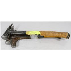 3 ROOFING HAMMERS INCLUDING AT LEAST 1 DEWALT