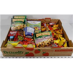 FLAT WITH ASST GRANOLA BARS, PUDDING, APPLE SAUCE,