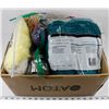 Image 1 : BOX WITH ASSORTED WOOL, YARN ETC