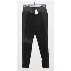 WOMENS PANTS SIZE SMALL