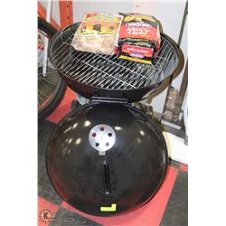 CHARCOAL BARBECUE WITH GRILL & CHARCOAL & WOOD