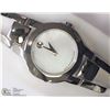 Image 1 : 20) MOVADO MOTHER OF PEARL DIAL STAINLESS STEEL