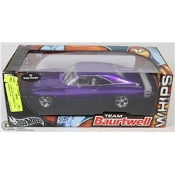 1:18 DIE CAST HOT WHEELS 1969 CHARGER TEAM