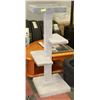 Image 1 : 3 TIER GREY CAT TREE