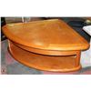 Image 1 : ADJUSTABLE WOOD CORNER COFFEE TABLE ON CASTORS