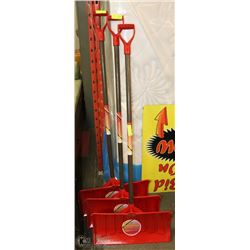 LOT OF 3 NEW SHOVELS