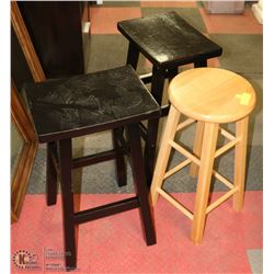 3 WOOD COUNTER HEIGHT BAR STOOLS
