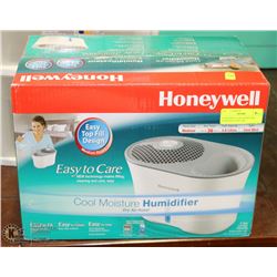 HONEYWELL COOL MOISTURE HUMIDIFIER. DRY AIR