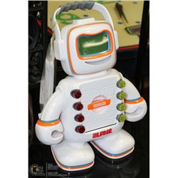PLAYSKOOL ELPHIE ELECTRONIC ROBOT