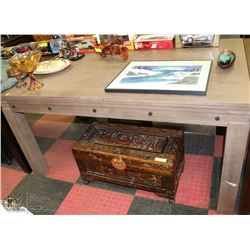 NEW KITCHEN TABLE ON CHOICE