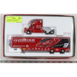 ACTION KASEY KAHNE LIMITED EDITION HAULER DIE CAST