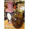 Image 1 : TWO ASSORTED ESTATE VASES