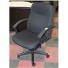 Image 1 : OFFICE CHAIR WHEELED WITH ARMS.