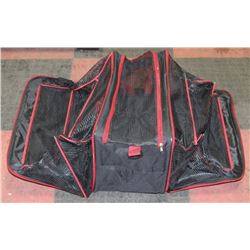 FOLDING PUP TENT FOR SMALL DOGS.