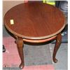 Image 1 : FRENCH PROVINCIAL END TABLE