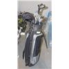Image 1 : GOLF BAG AND NORTHWESTERN CLUBS