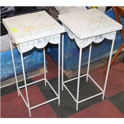 SET OF 2 DECORATIVE TIN ACCENT TABLES