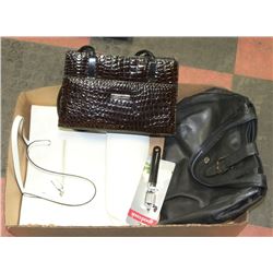 LARGE FLAT WITH 3 PURSES INCL LEATHER MADE IN