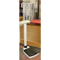 SECA PROFESSIONAL WEIGHT/HEIGHT SCALE