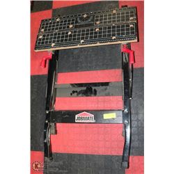 FOLDING WORK BENCH.