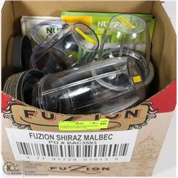 NUTRIBULLET WITH RECIPE BOOKS & MANY BLENDER CUPS