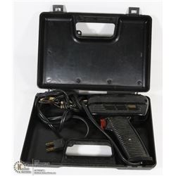 WELLER MODEL 8200 SOLDERING TOOL IN BOX