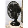 Image 1 : COOL WORKS TABLE FAN