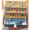 Image 1 : VINTAGE HARDSHELL TACKLE BOX WITH FISHING TACKLE