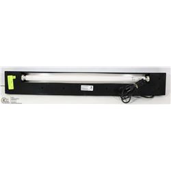 ZOOME 24" TERRARIUM FLUORESCENT LIGHT AND