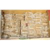 Image 1 : LARGE FLAT OF CRYSTAL GLASSES